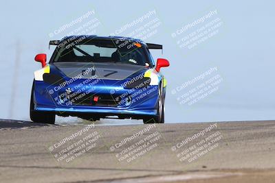 media/Oct-26-2025-CalClub SCCA (Sun) [[8ce1e69566]]/Group 2/Grapevine/